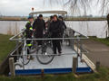 Eerste klanten 2018: een groep uit België (Zwaum Streek) was een lang weekend in Terherne. Ze hebben een Frysk slokje geproefd!!